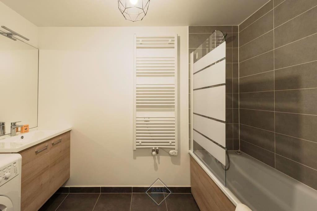 Palladium Appartement Disneyland Bmyguest เซร์ริส ภายนอก รูปภาพ
